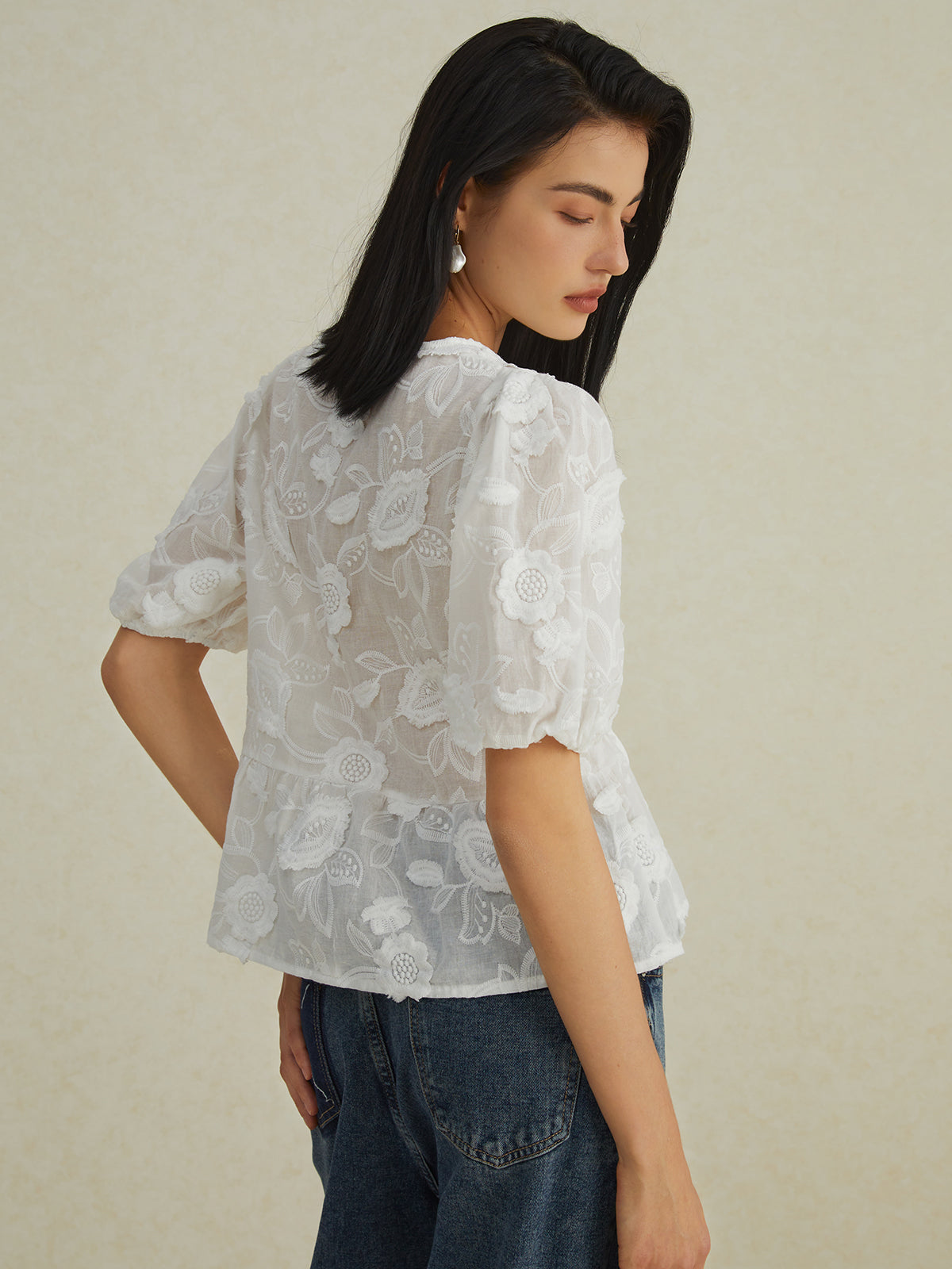 Floral Knotted Puff Sleeve Shirt