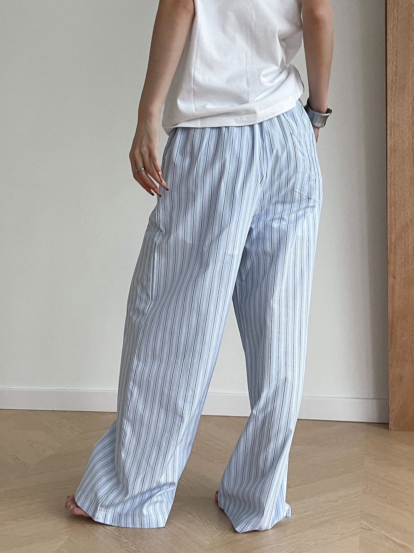 Stripe Loose Double-Waisted Tie Front Pants