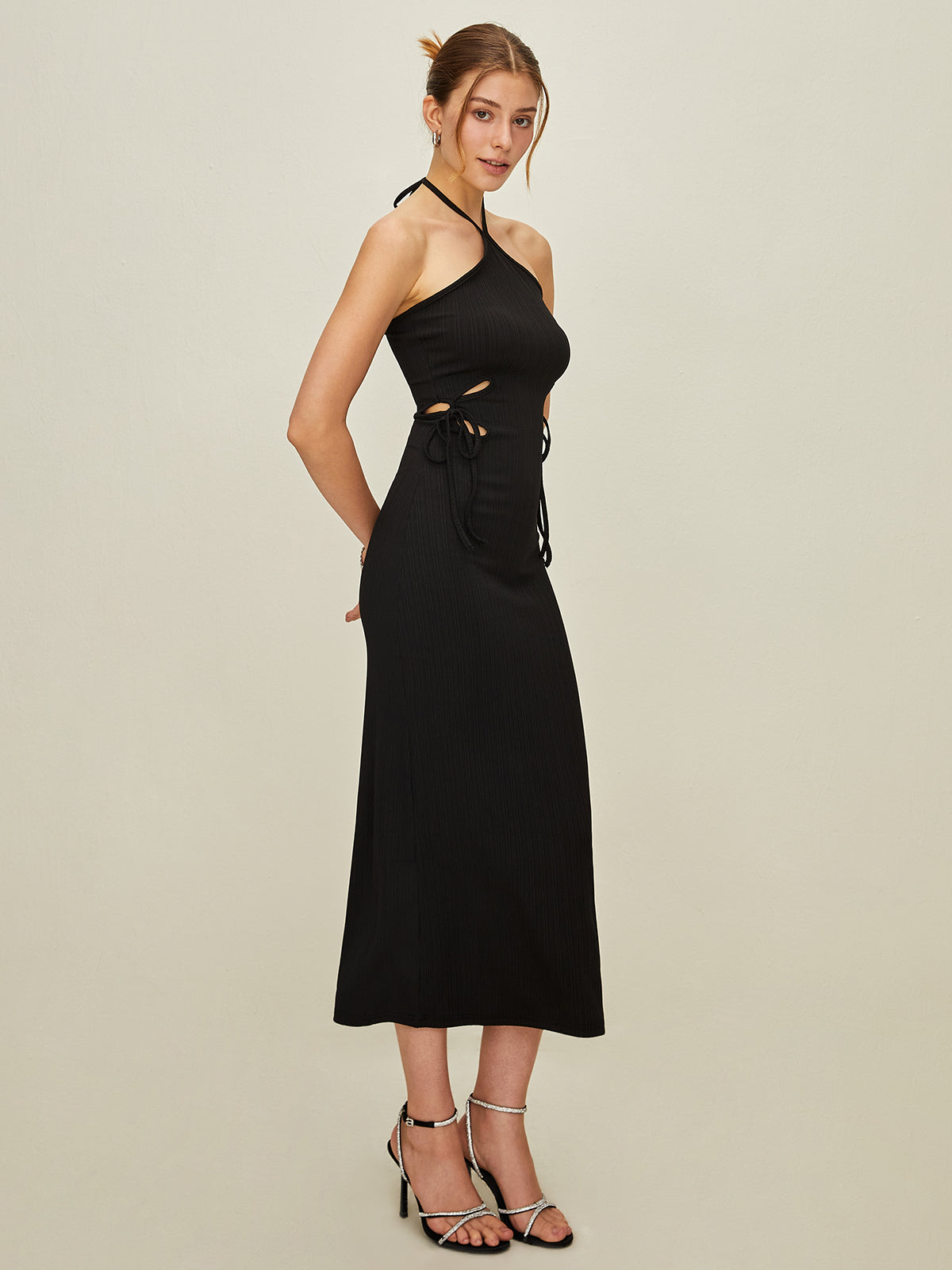 Backless Halter Knotted Dress