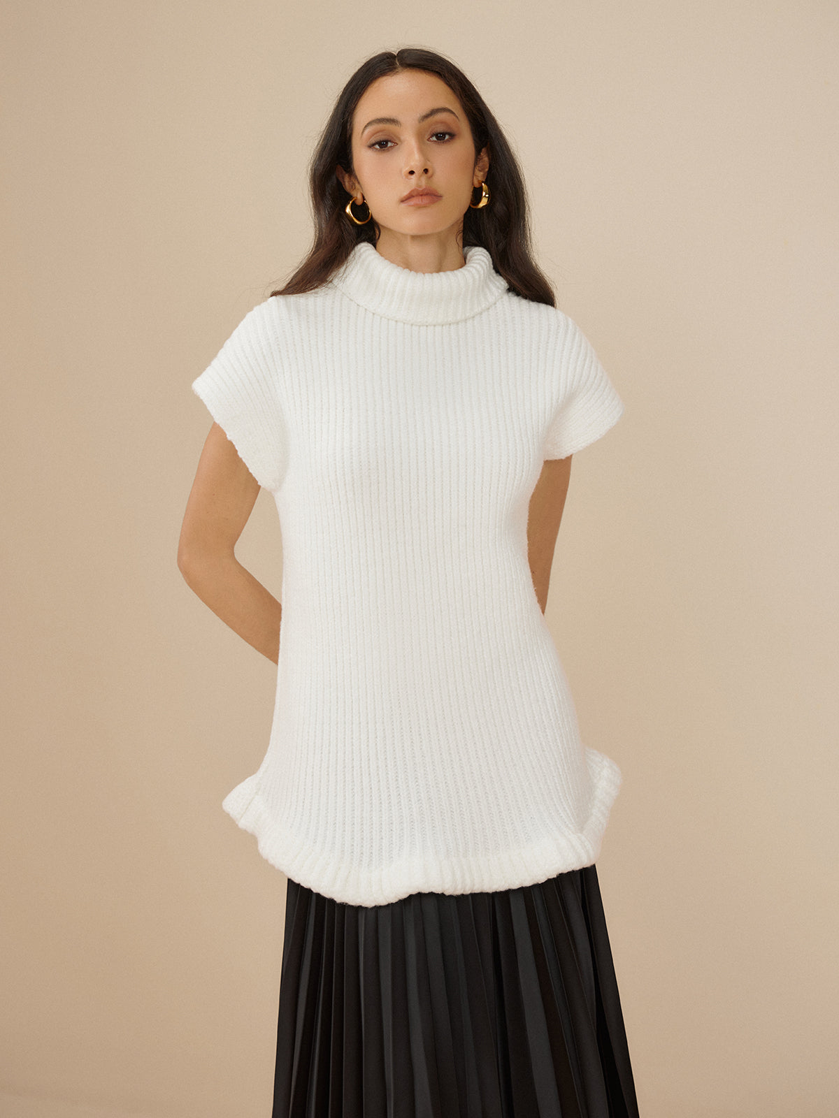 Elegant Ribbed Turtleneck Sweater