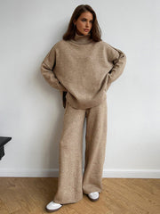 Plana - Turtleneck Top and Pants Set