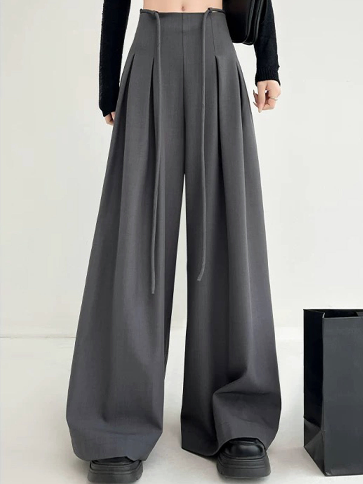 Rope-Belted Pleated Wide-Leg Pants