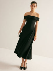 Straight Neck Pleated Dress