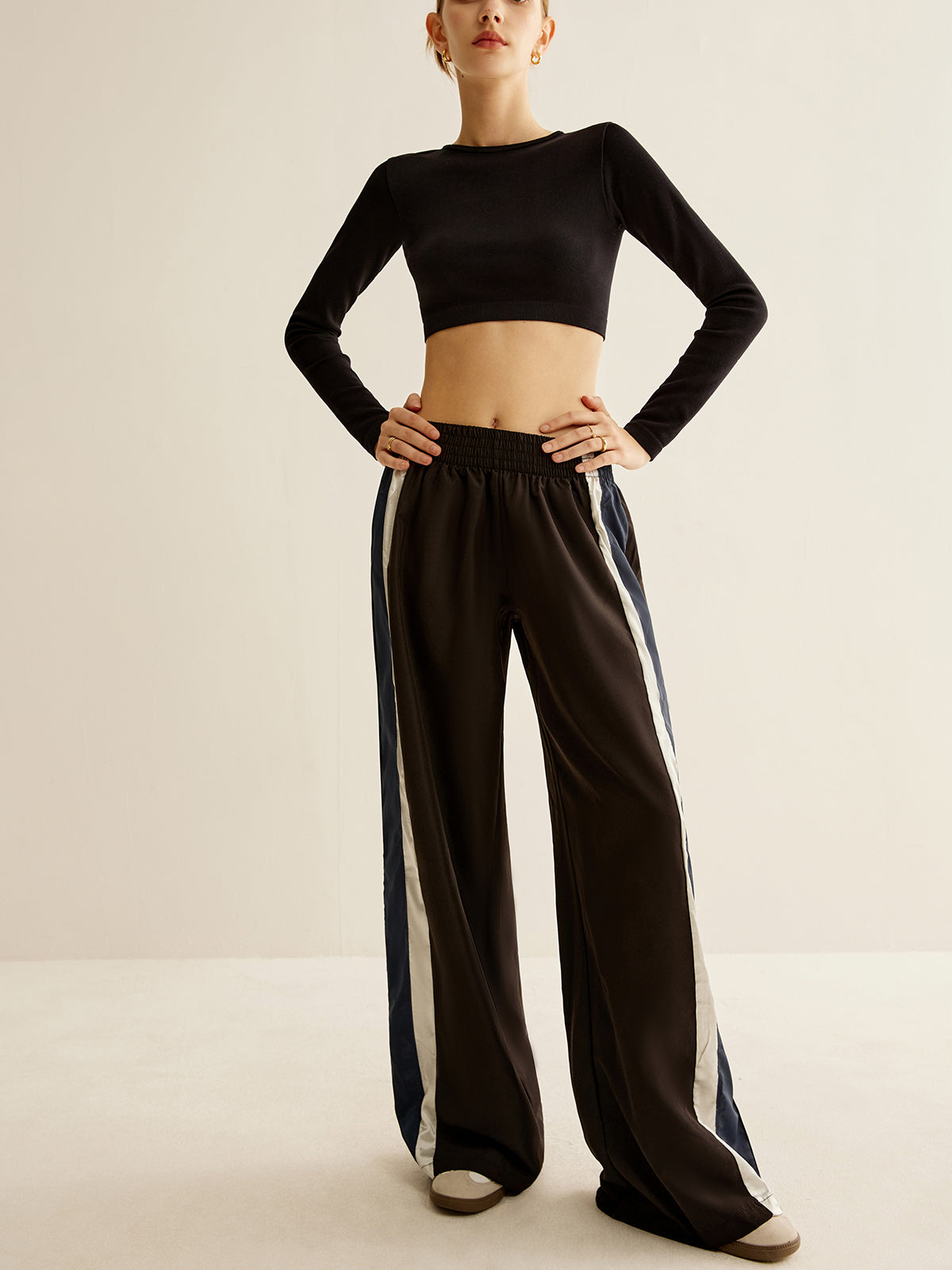 Contrast Side Striped Athleisure Pants