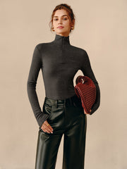 Turtleneck Ribbed Zipper Blouse