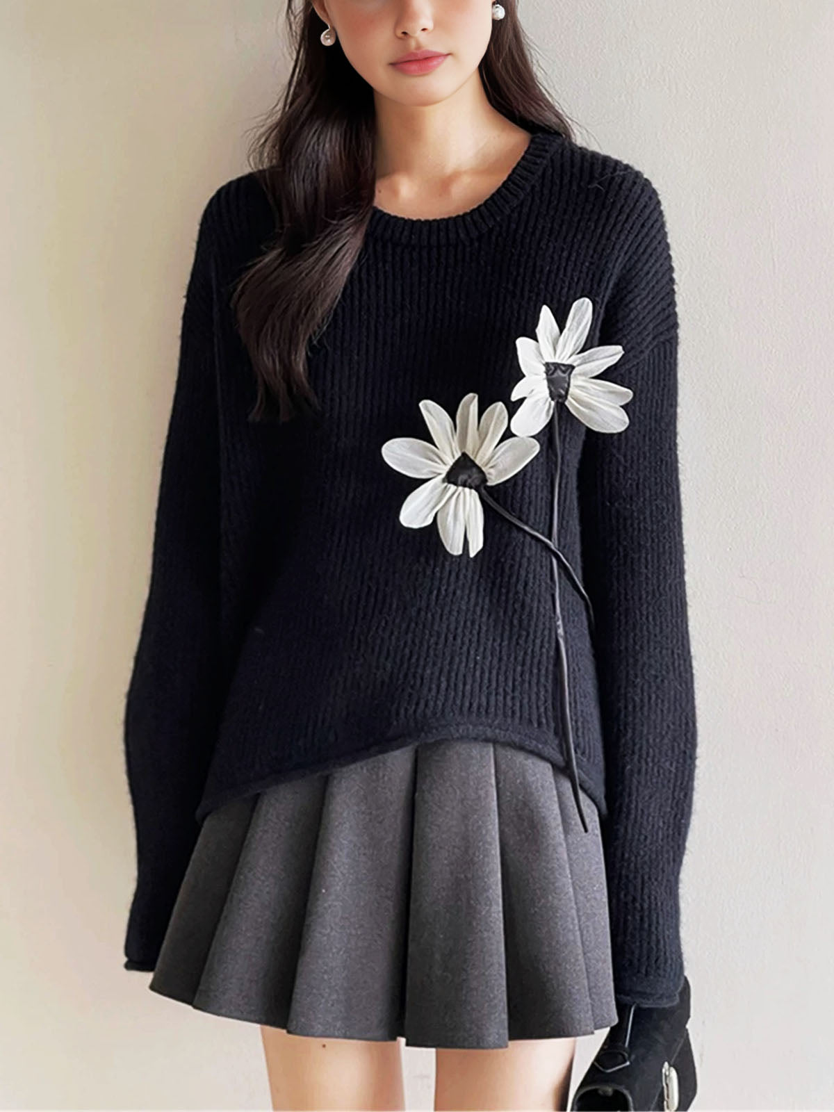 Floral-Decor Ribbed Sweater