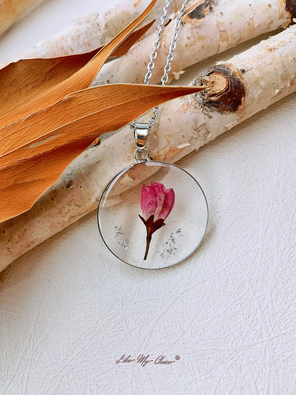 Resin Flower Necklace: August Rose