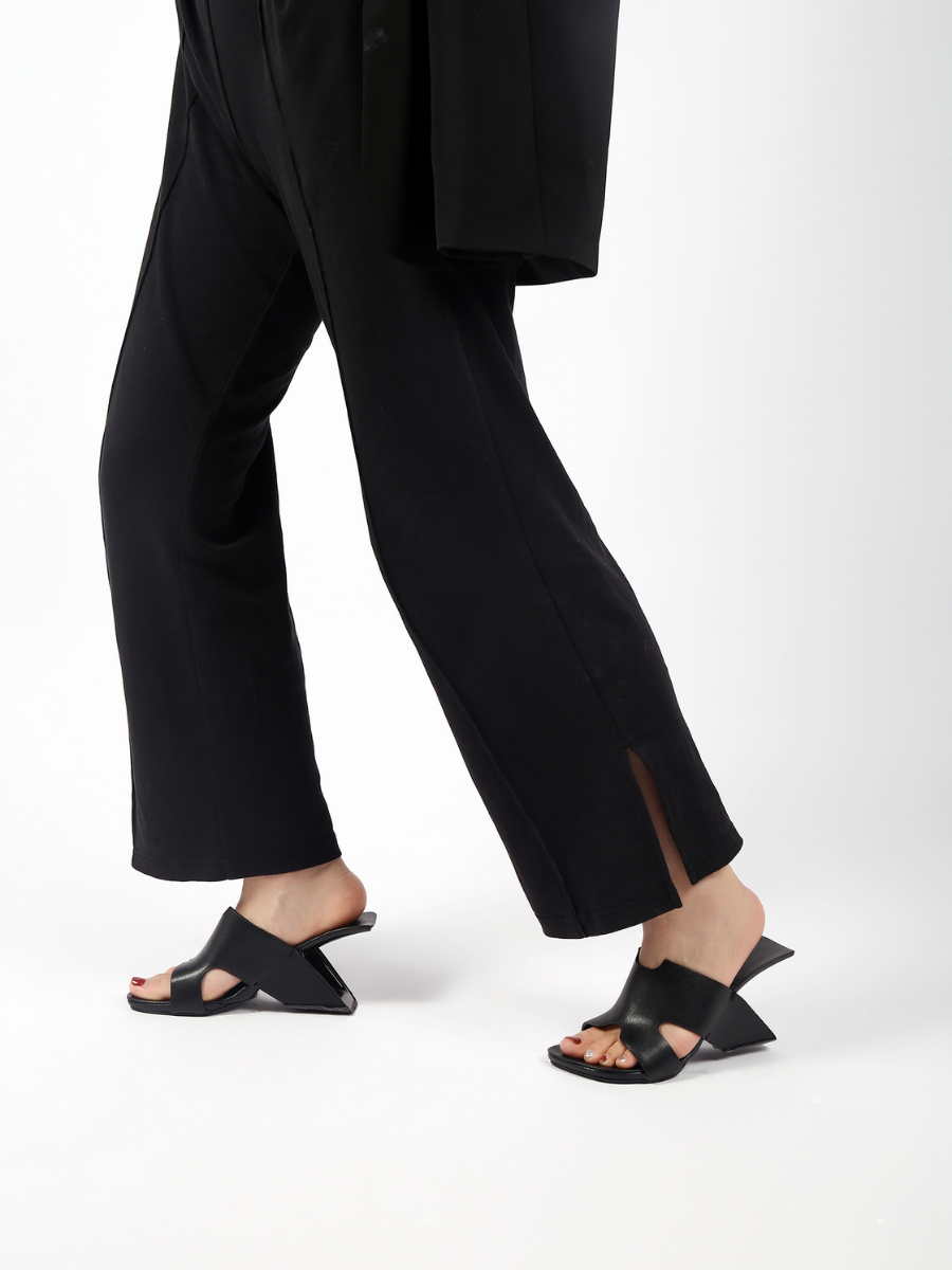 JADYROSE | GIVEN BLACK LEATHER OPEN TOE SLIDE