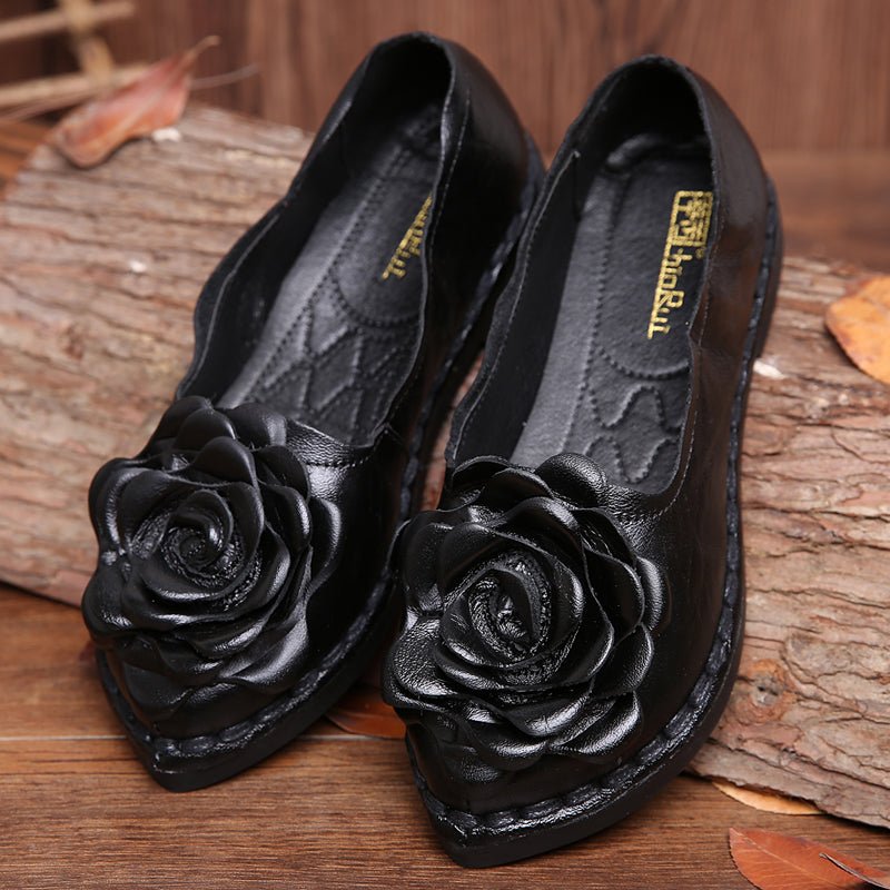 Rumour Has It | Rose Head Tassel-Accent Joyce Loafers