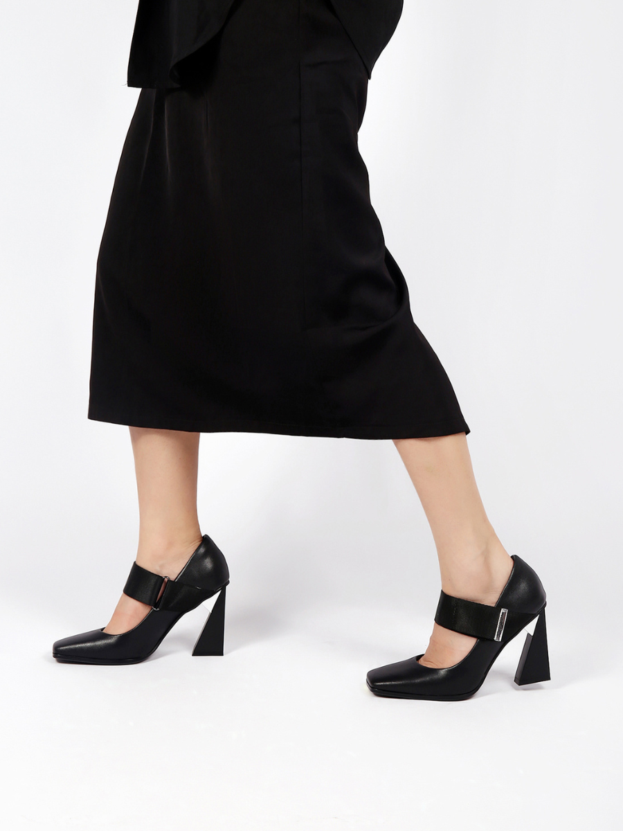 JADYROSE | GEOMETRIC HEEL LEATHER MARY JANE BLACK