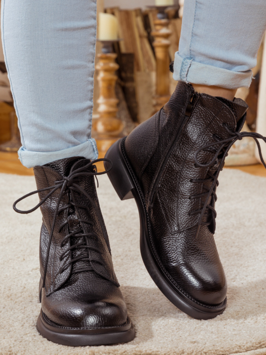 Rumour Has It | Easton Leather Combat Boots - Black