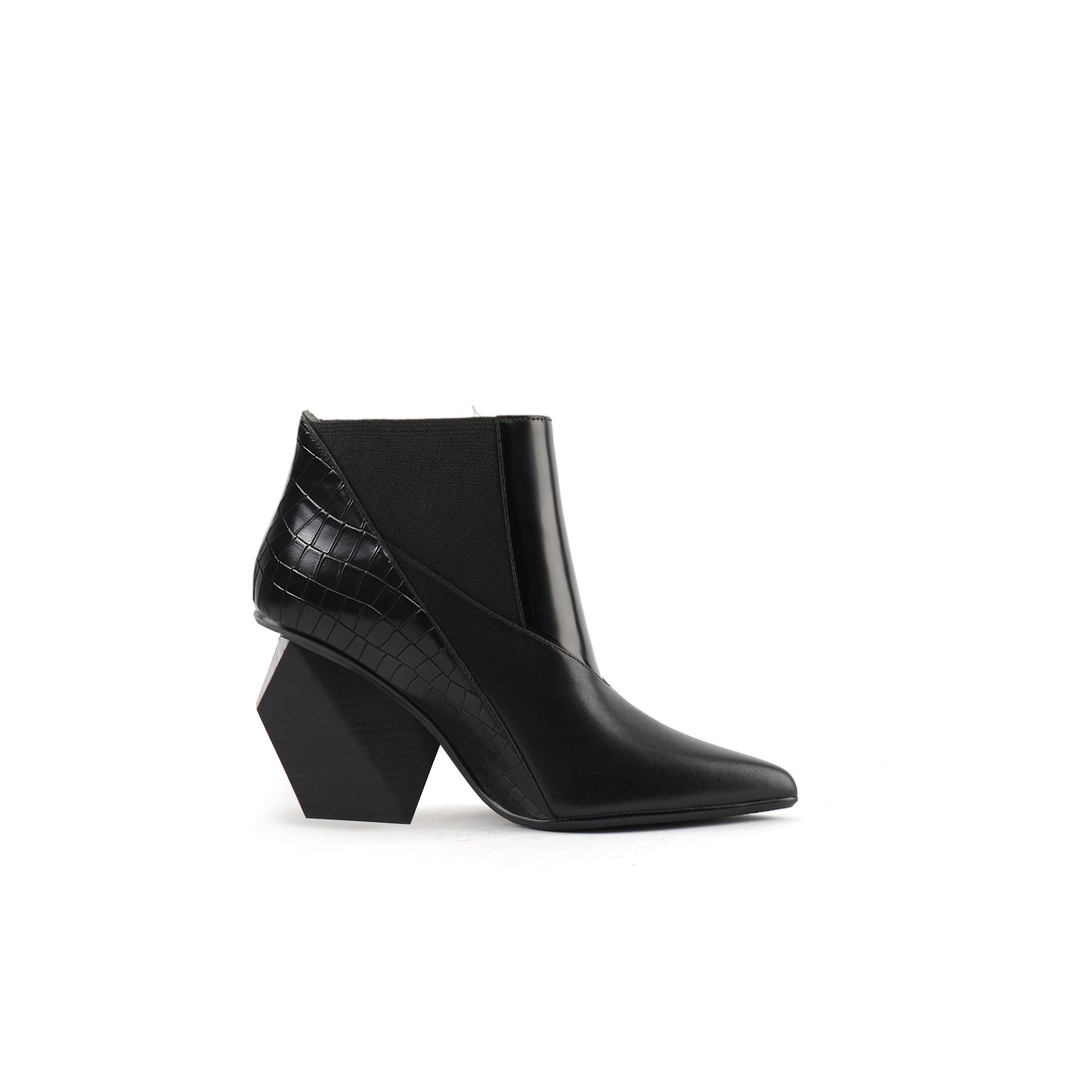 JADY ROSE | GEOMETRY BLOCK HEEL LEATHER BOOTIE BLACK