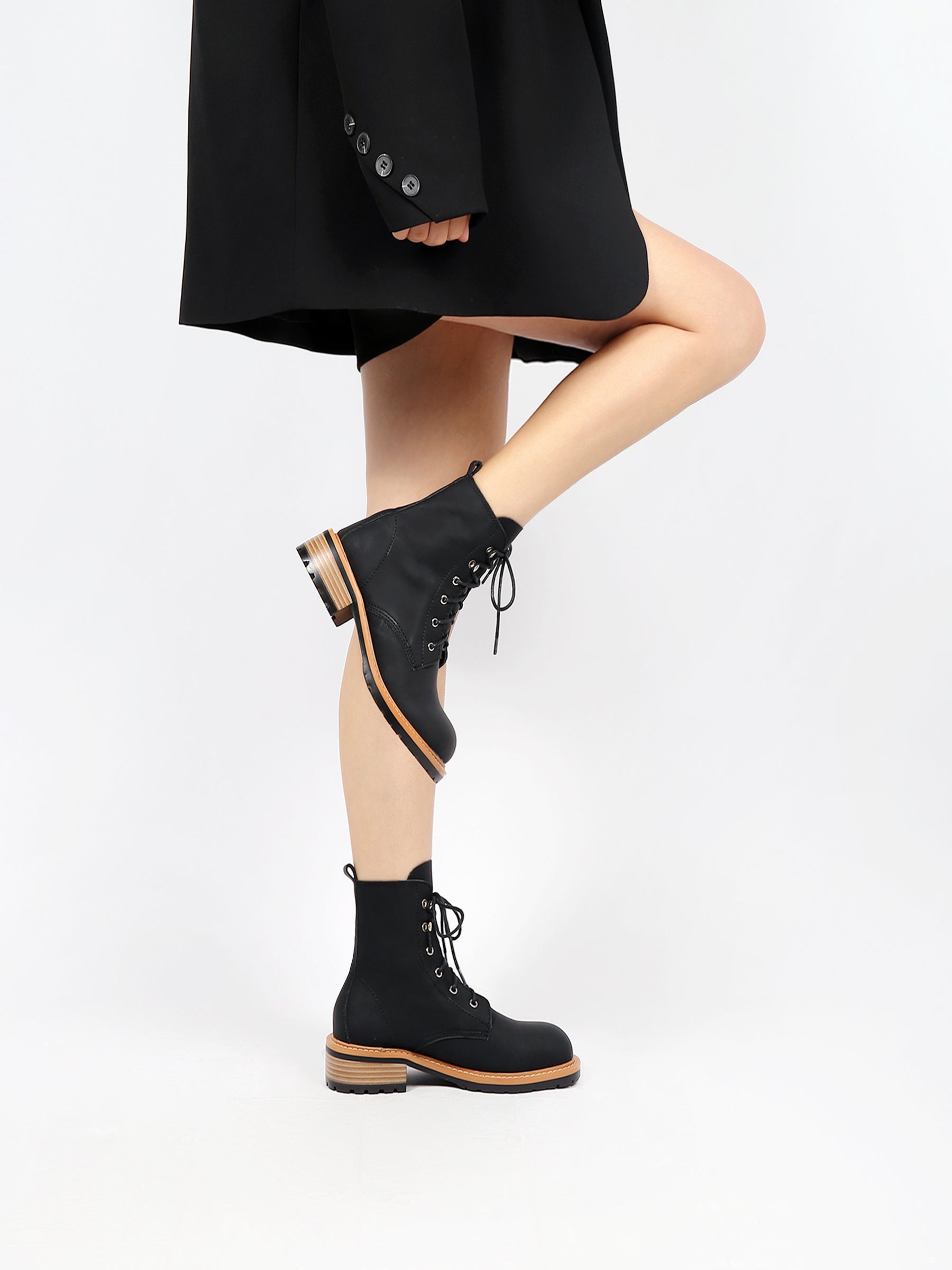 JADY ROSE | CLASSIC LEATHER COMBAT BOOTS - BLACK