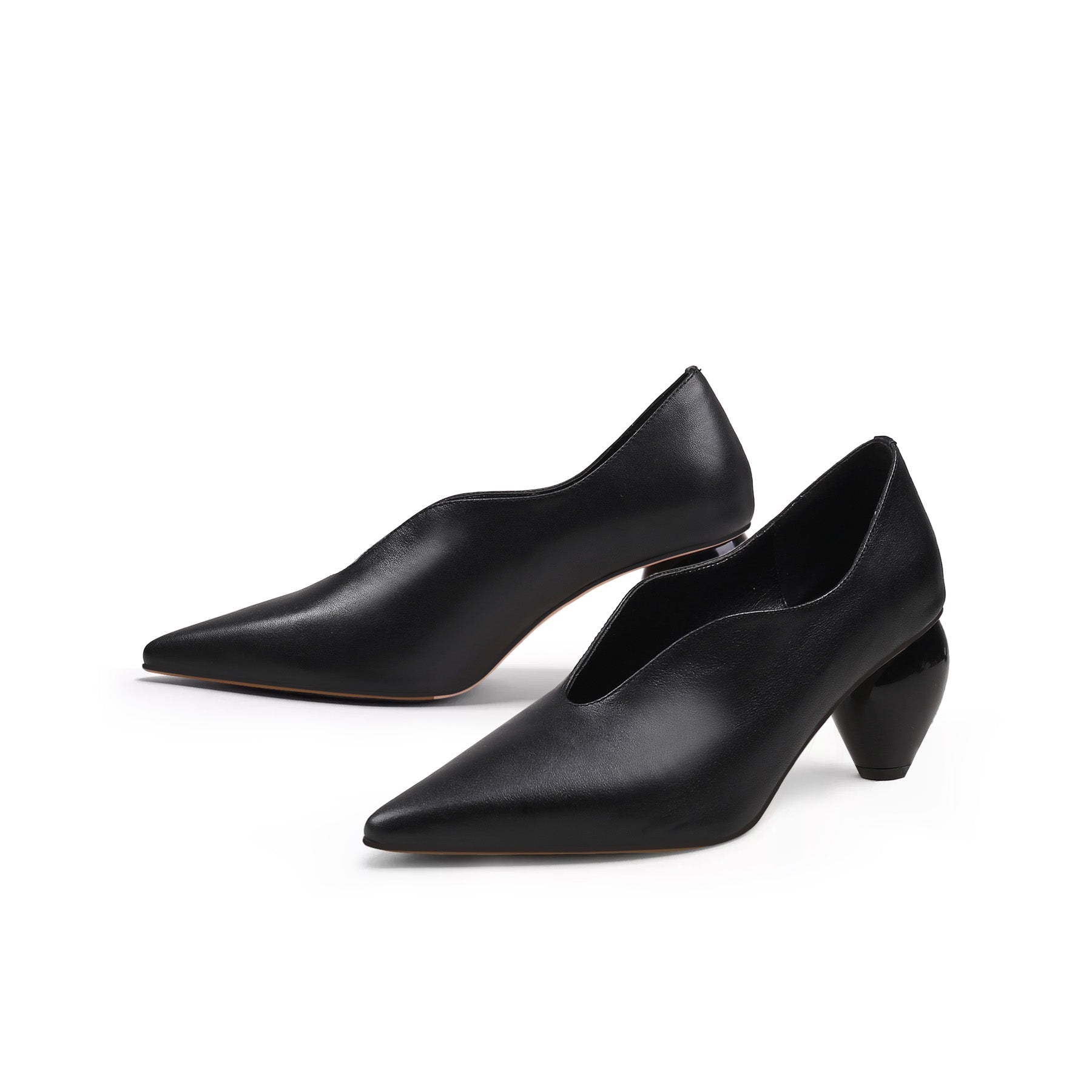 JadyRose | Genuine Leather Scalloped Edges-Curve Shaped Pump - Black