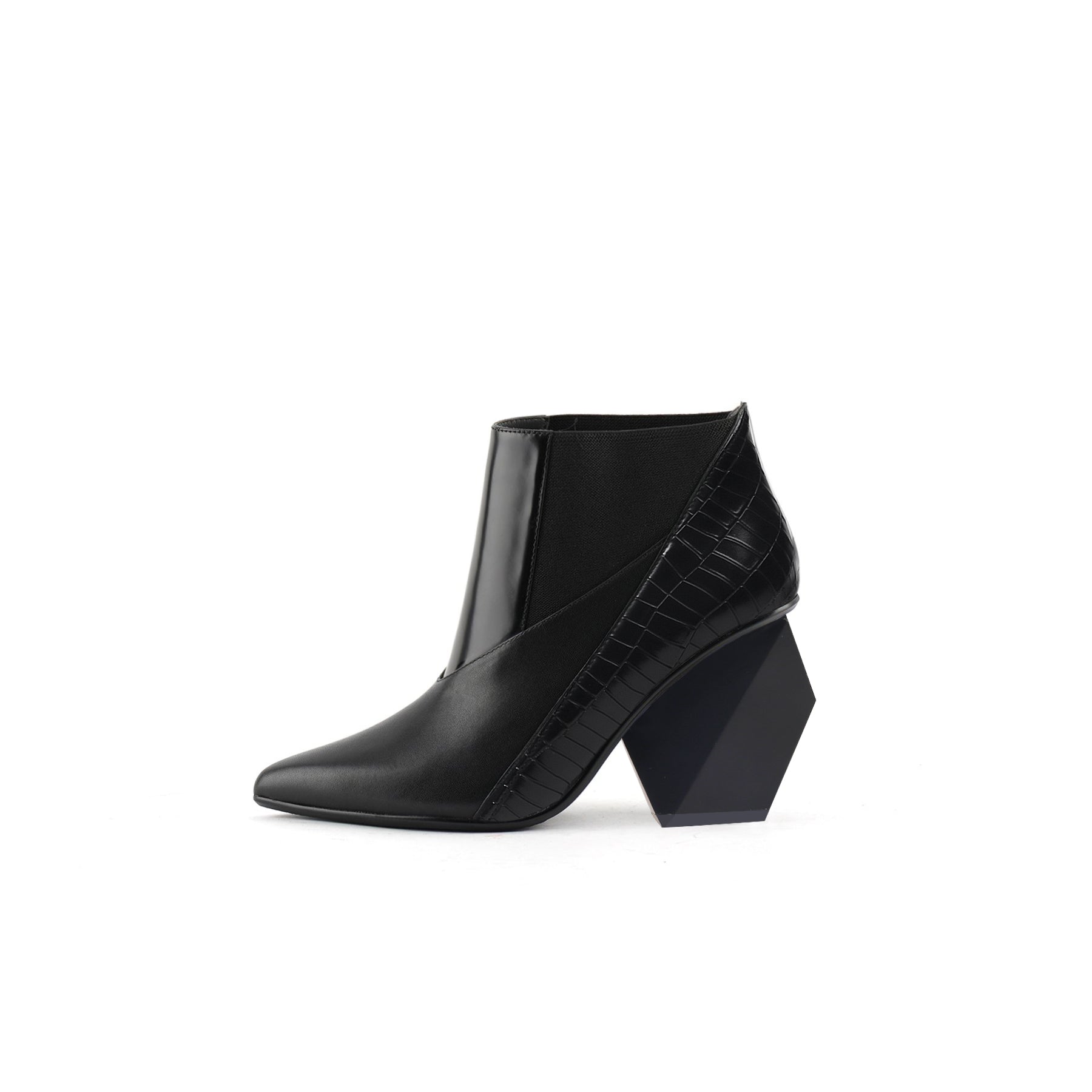 JADY ROSE | GEOMETRY BLOCK HEEL LEATHER BOOTIE BLACK