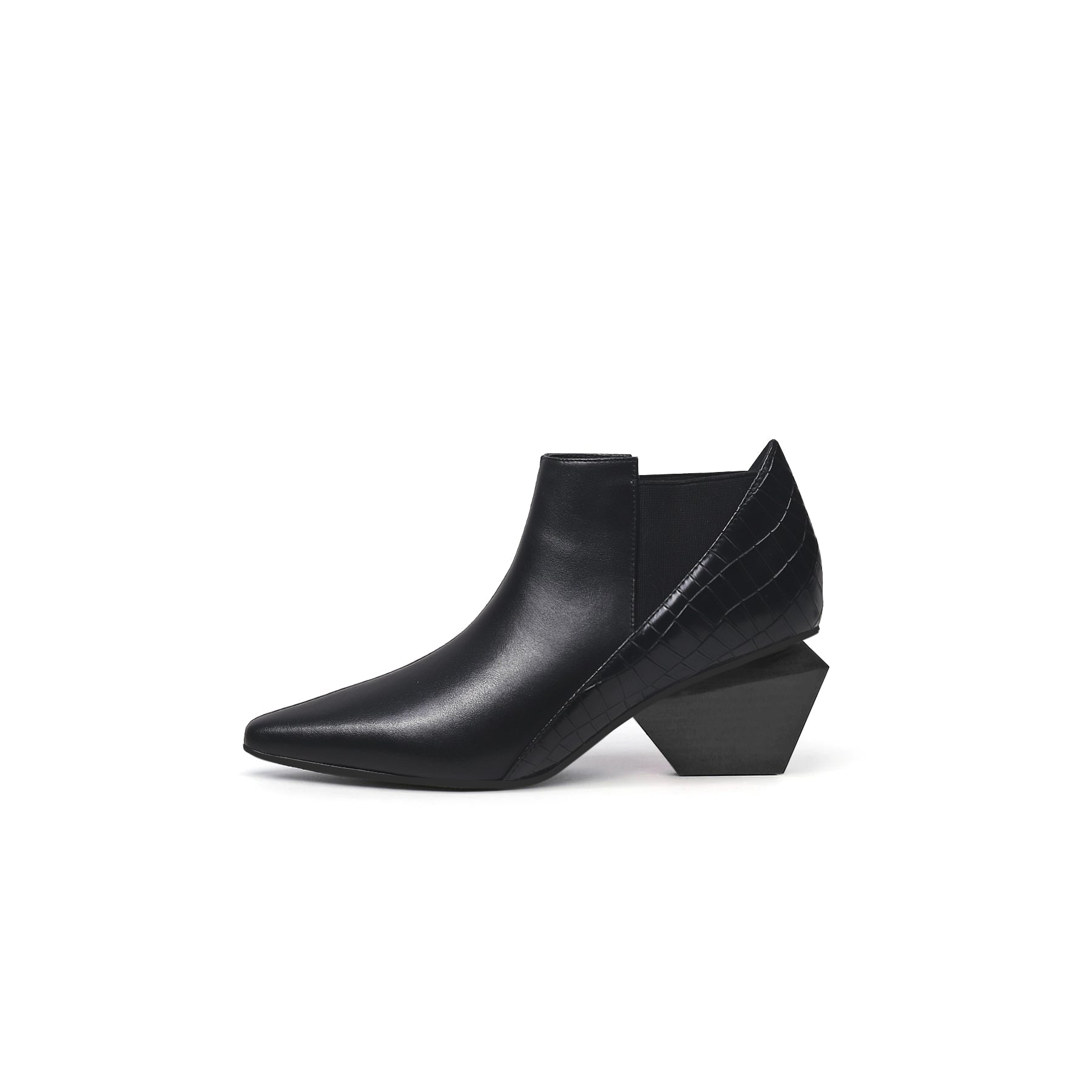 JADY ROSE | GEOMETRY-HEEL LEATHER ANKLE BOOT BLACK