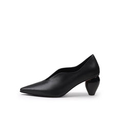 JadyRose | Genuine Leather Scalloped Edges-Curve Shaped Pump - Black