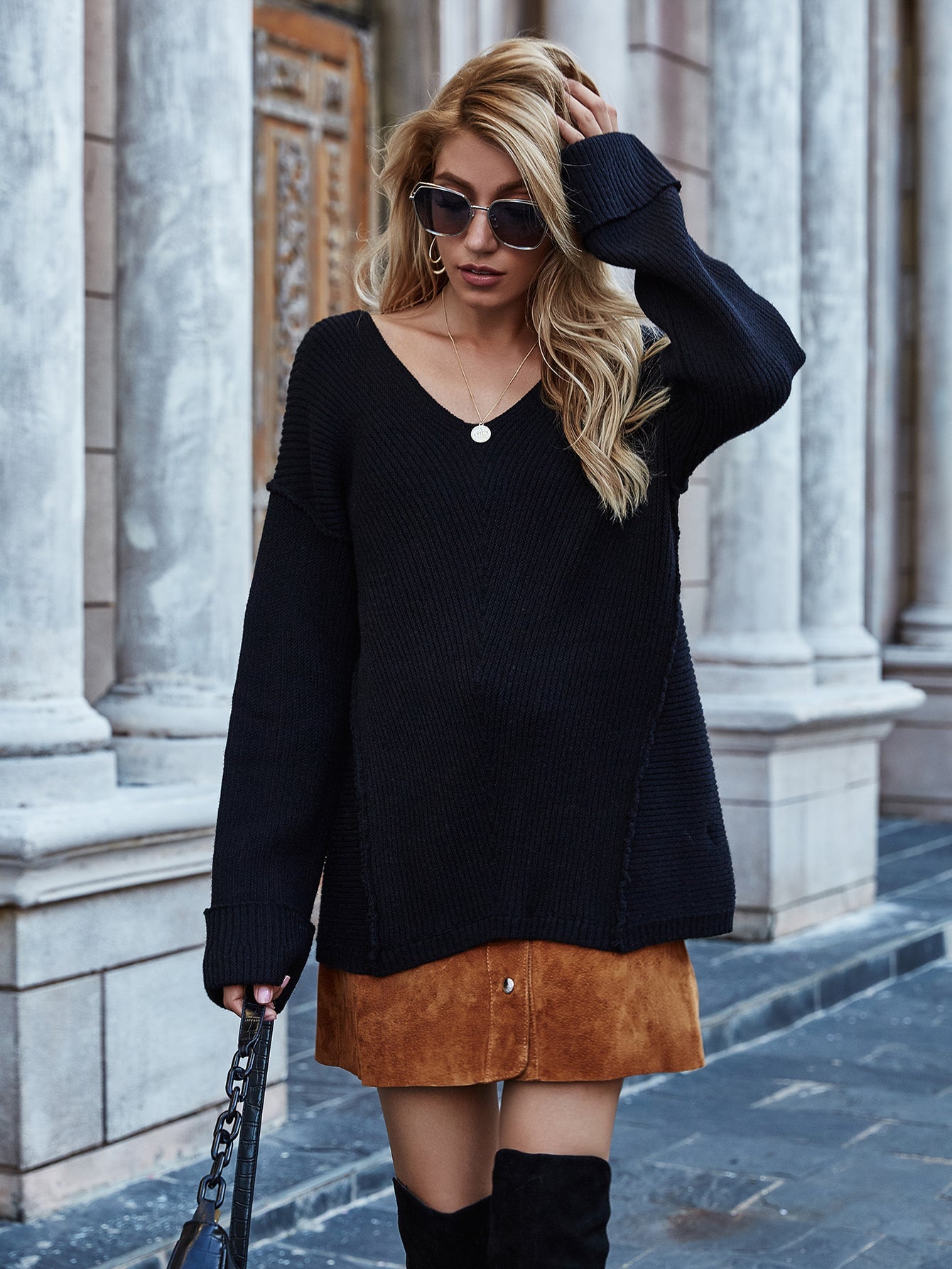 Smaibulun | MACHE Low V-Neck Oversize Sleeve Knit Top - Black