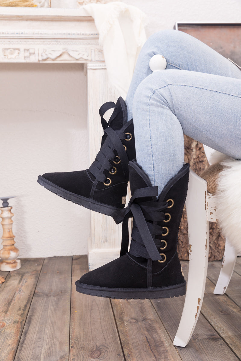 SMAIBULUN Ugg | Ribbon Lace-Up Faux Fur-lined Suede Boot - Black