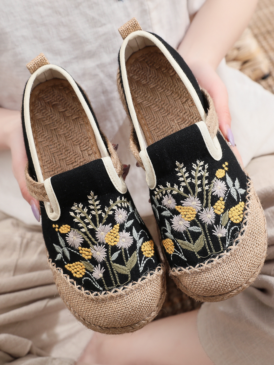 Cactus Rose | Field Corn Embroidered Linen Round Toe Espadrilles Loafers - Black