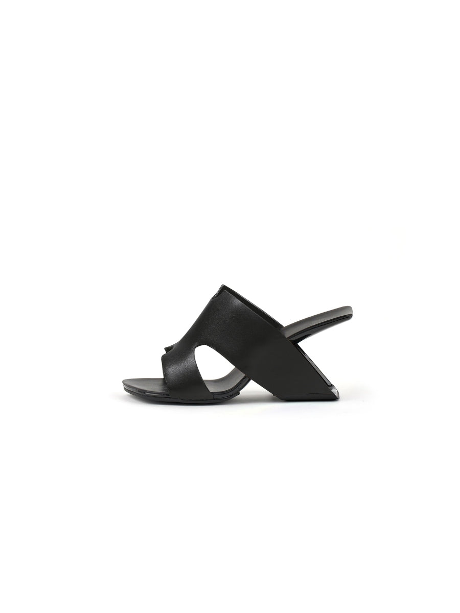 JADYROSE | GIVEN BLACK LEATHER OPEN TOE SLIDE