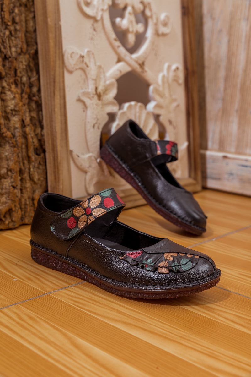 RUMOUR HAS IT| FLORAL PATTERN LEATHER MARY JANE  - BLACK