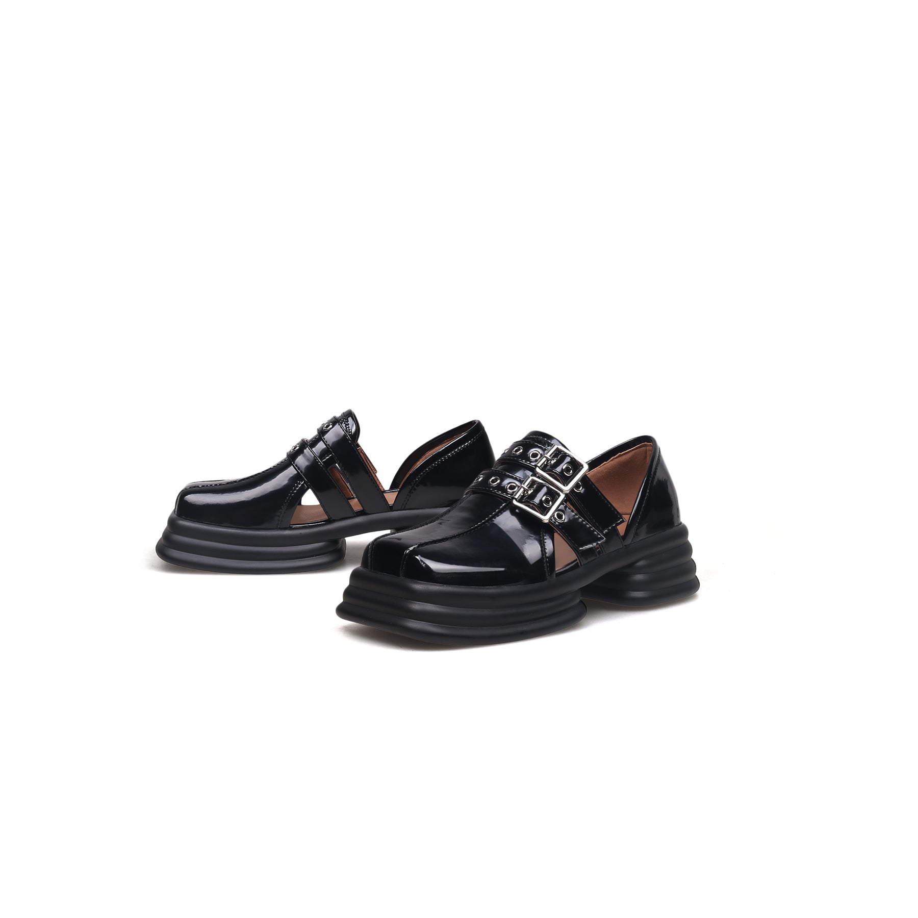 JADYROSE | GLOSSY LEATHER CUT-OUT LOAFER BLACK