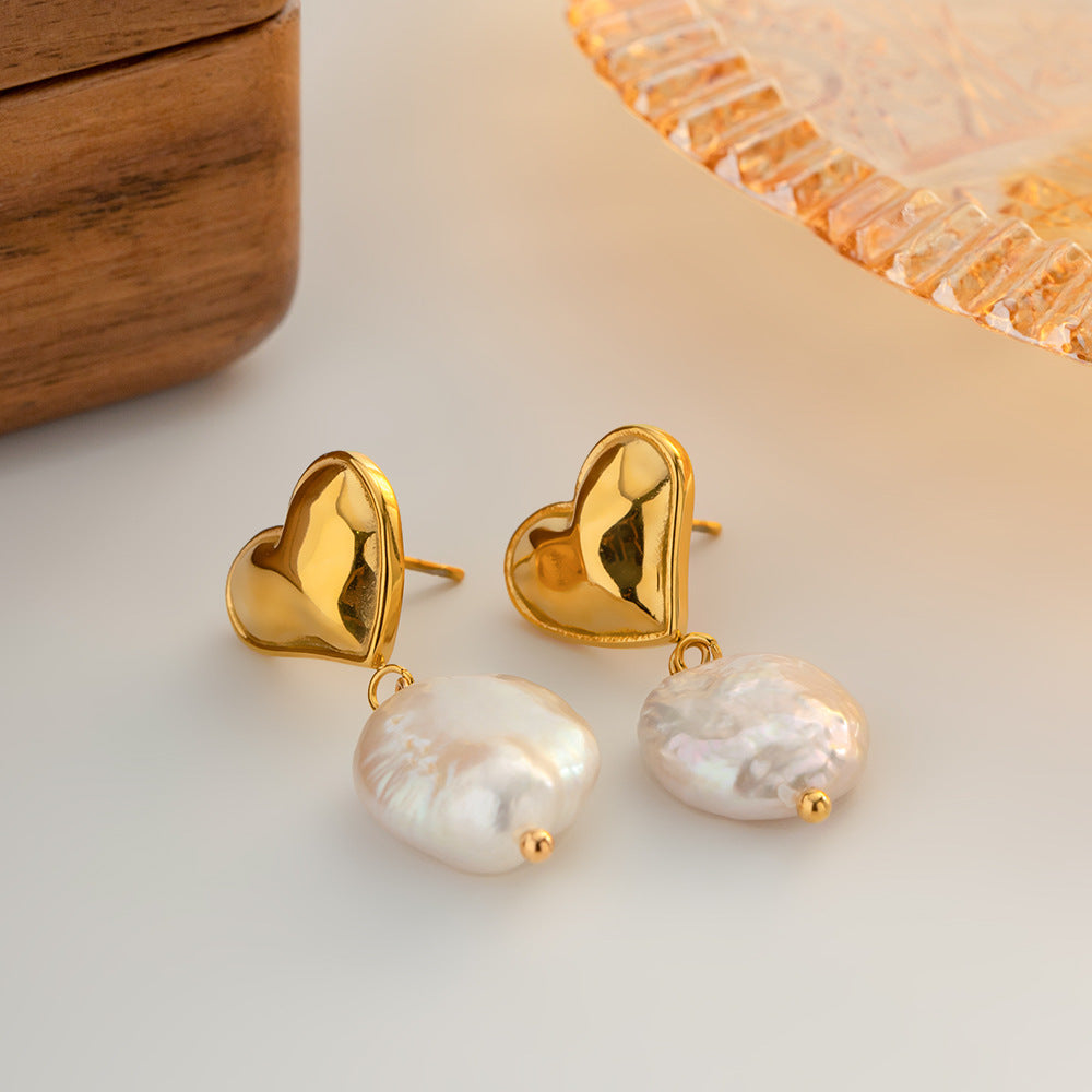 Blanche Heart Freshwater Pearl Earrings