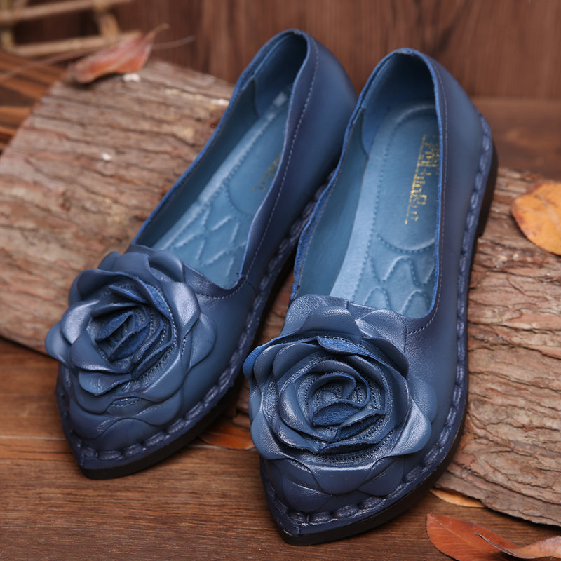 Rumour Has It | Rose Head Tassel-Accent Joyce Loafers