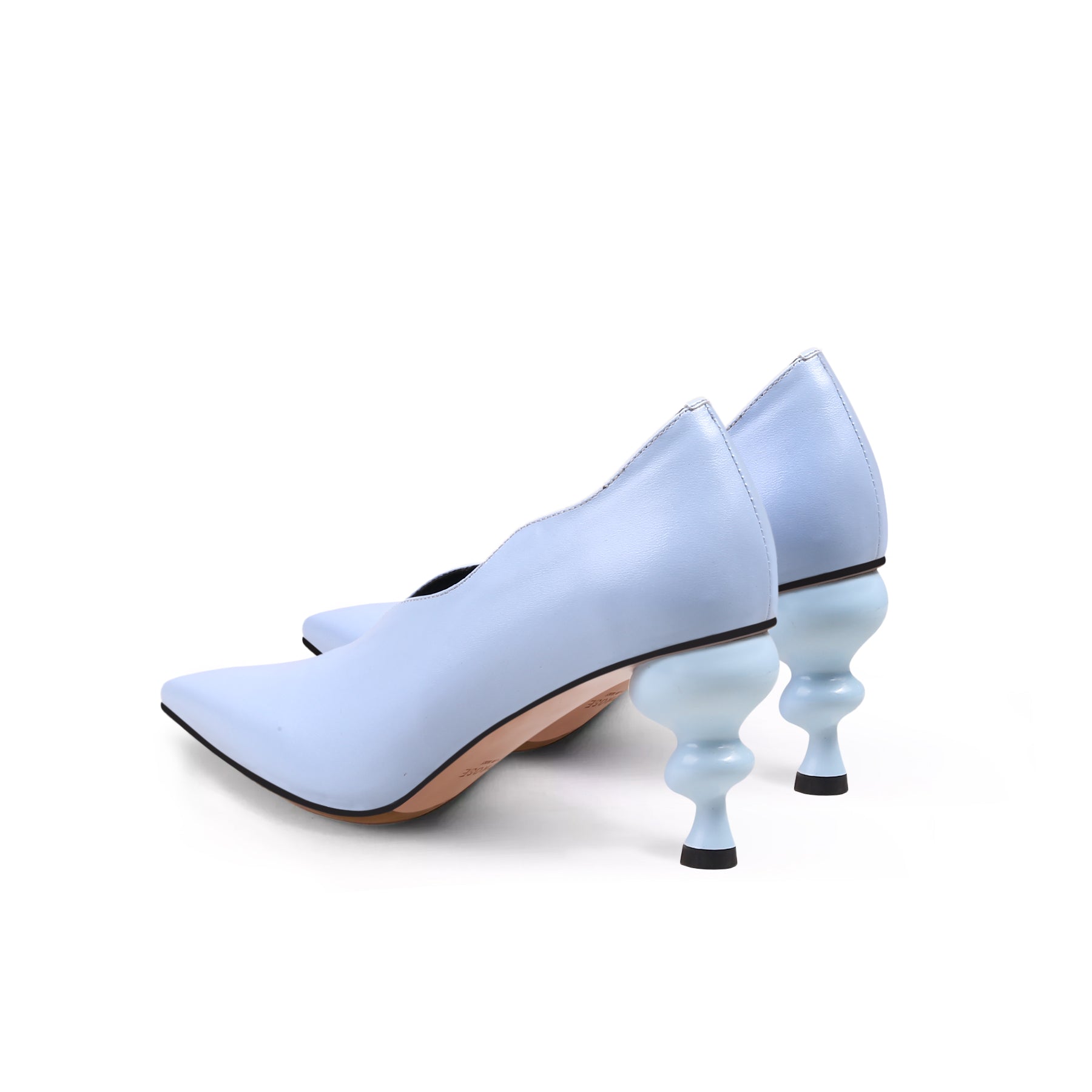 JADY ROSE | SCALLOPED  EDGE KETTLE HEEL LEATHER PUMP - BLUE