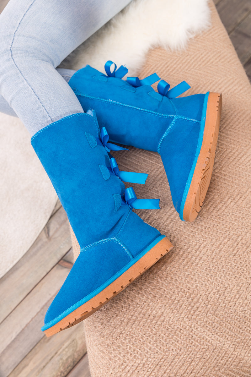 SMAIBULUN Ugg | Tri Ribbon Bow Suede Boots - Blue