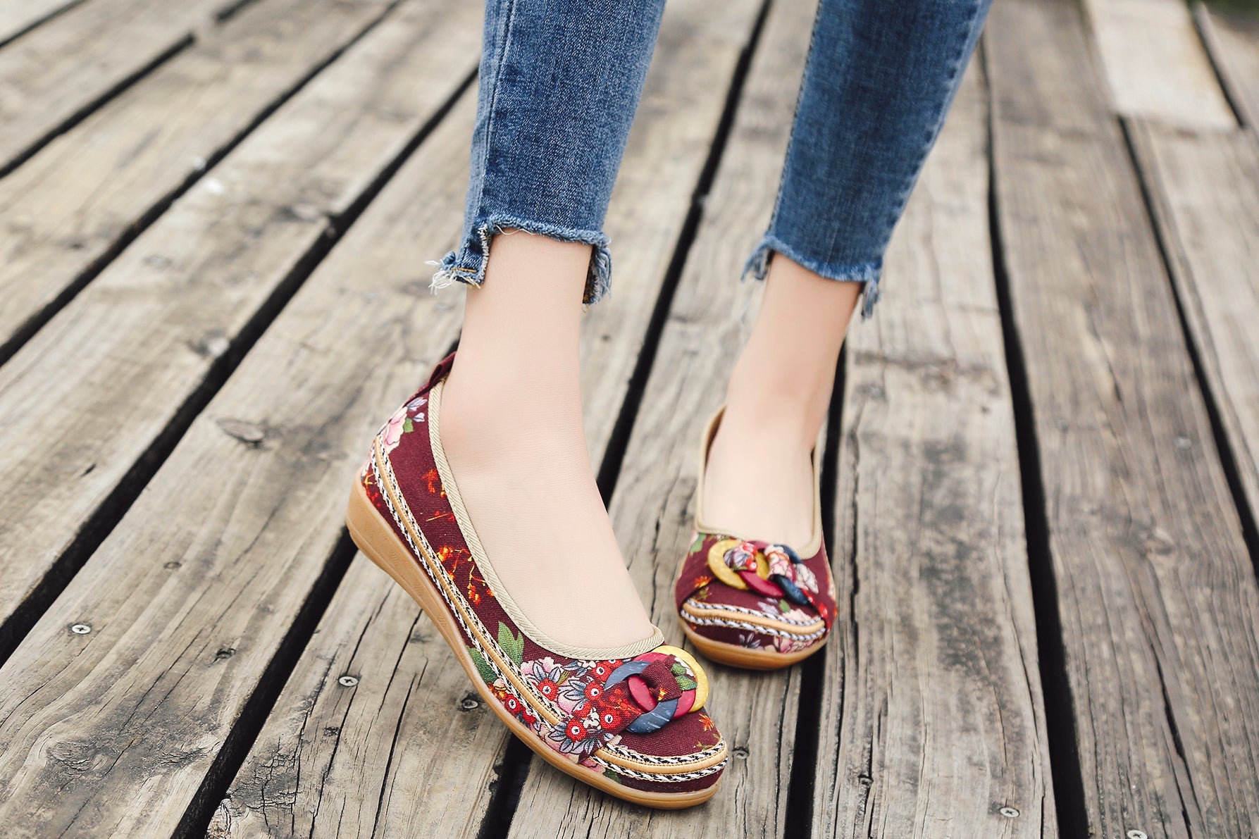 Ring and Trap Head Floral Canvas Sip on Flats - Cactus Rose