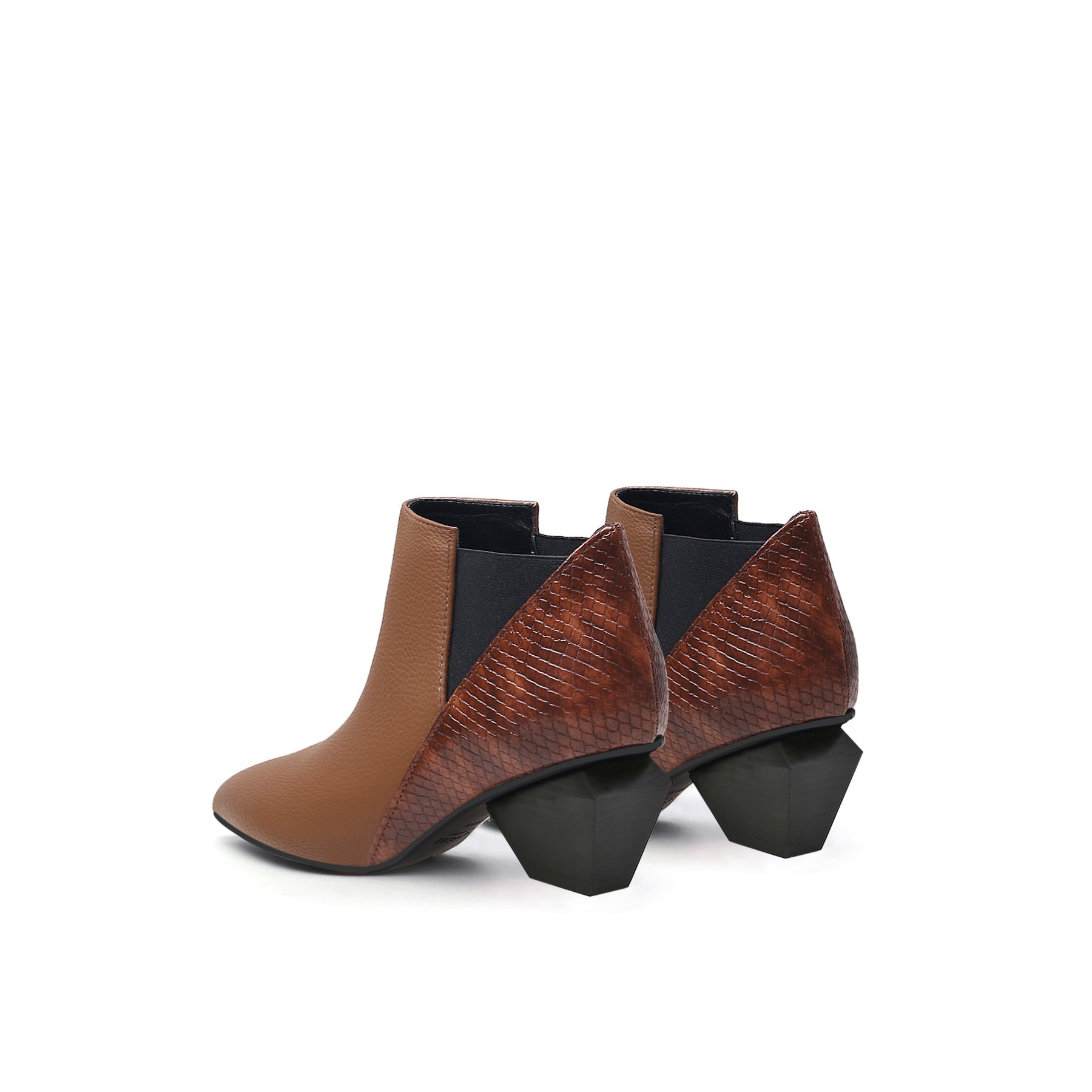 JADY ROSE | DIAMOND HEEL LEATHER ANKLE BOOTIE - BROWN