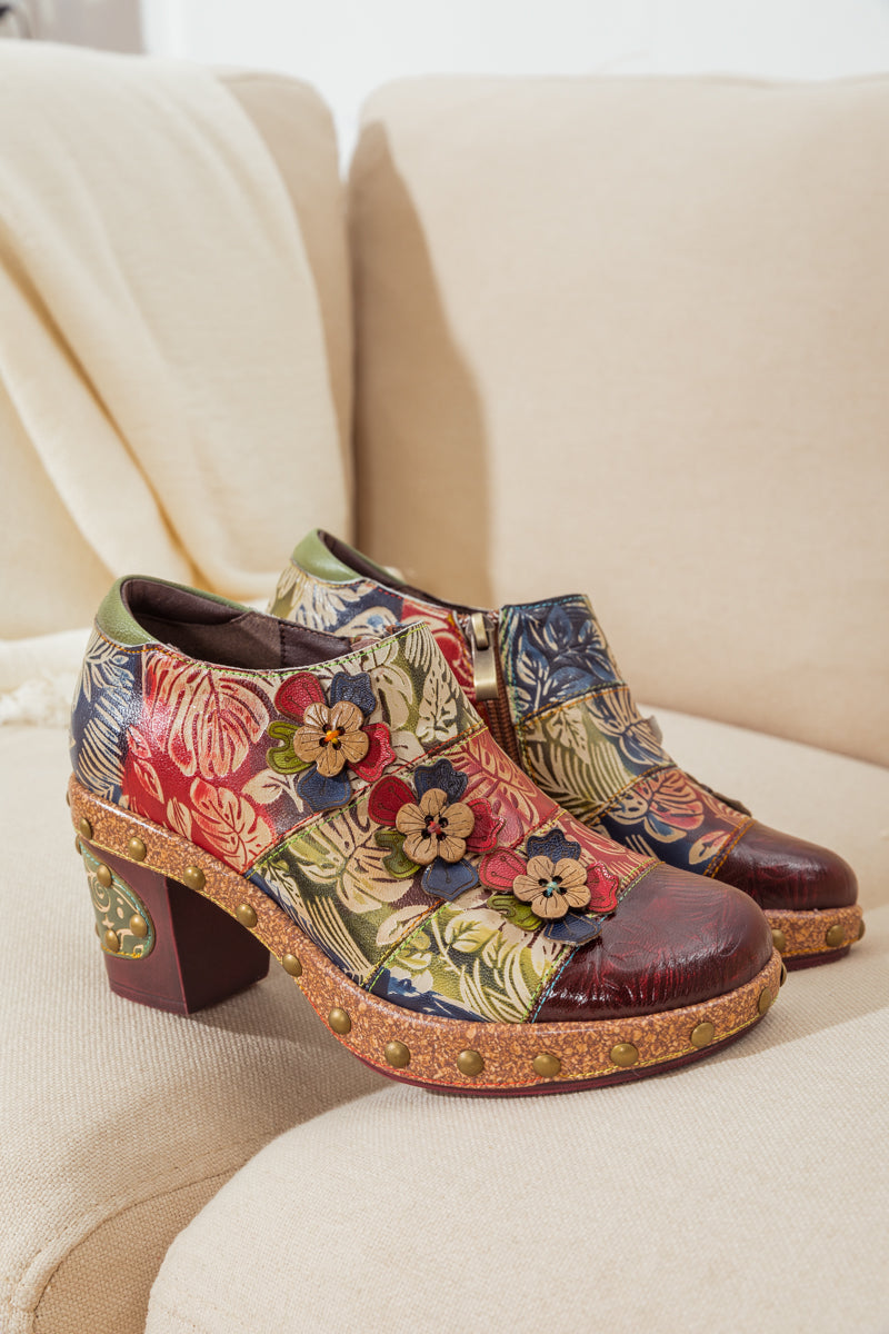 SOFFIA | FLORAL APPLIQUED LEATHER LOAFER