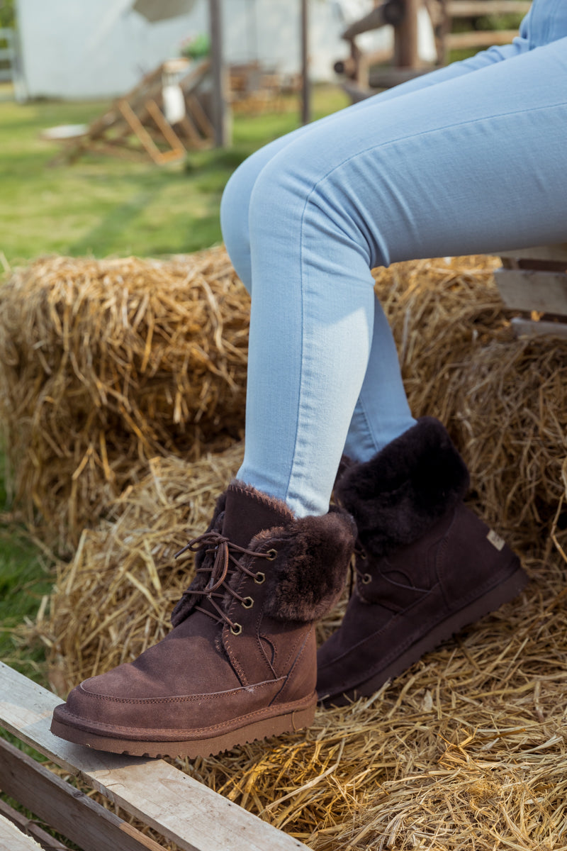 SMAIBULUN Ugg | WOOL LINED SUEDE TIE UP BOOTS - CHOCOLATE