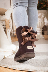 SMAIBULUN Ugg | DOUBLE RIBBON BOW SUEDE BOOT - BROWN