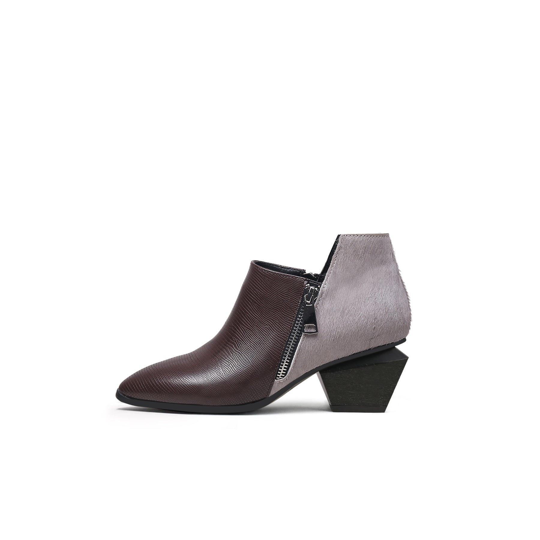 Jady Rose | Block Heel Leather Ankle Bootie - Brown