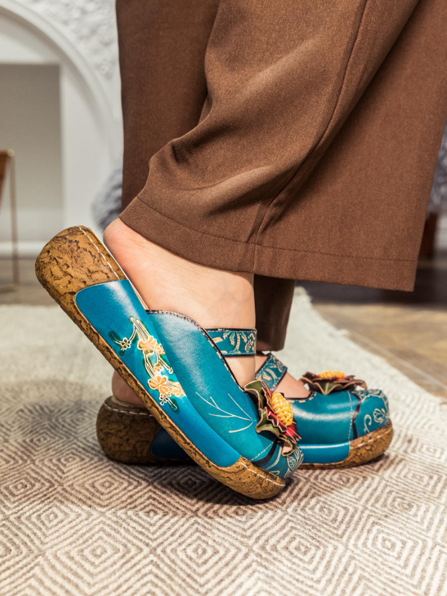 SOFFIA | Genuine Leather Cerulean Ribbed-Sole Clogs