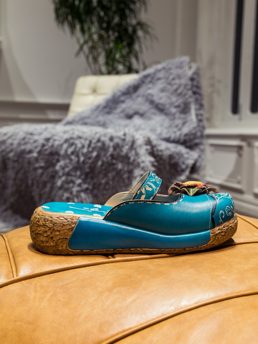 SOFFIA | Genuine Leather Cerulean Ribbed-Sole Clogs