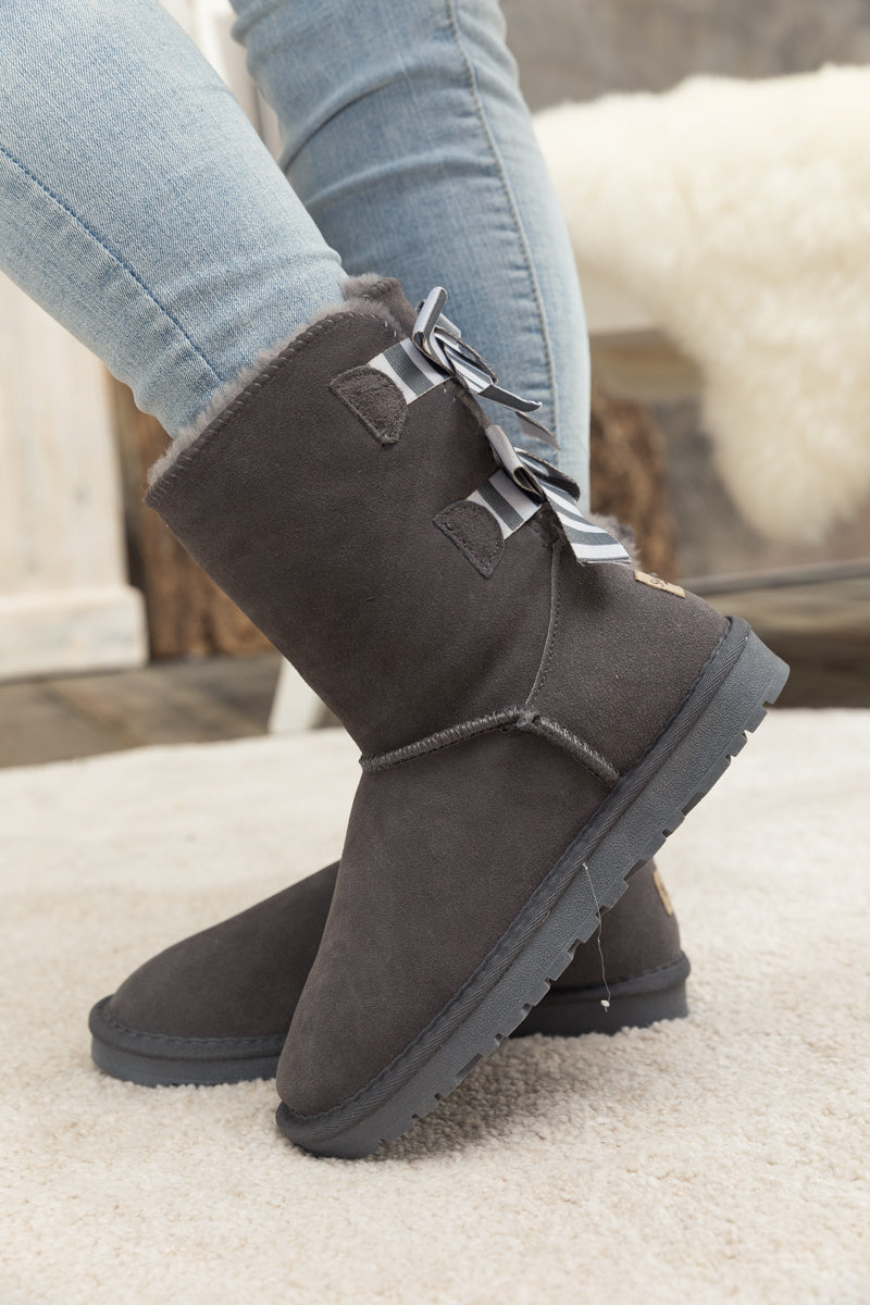 Smaibulun Ugg | Serenity Striped Bailey Bow Shearling Boots - Grey