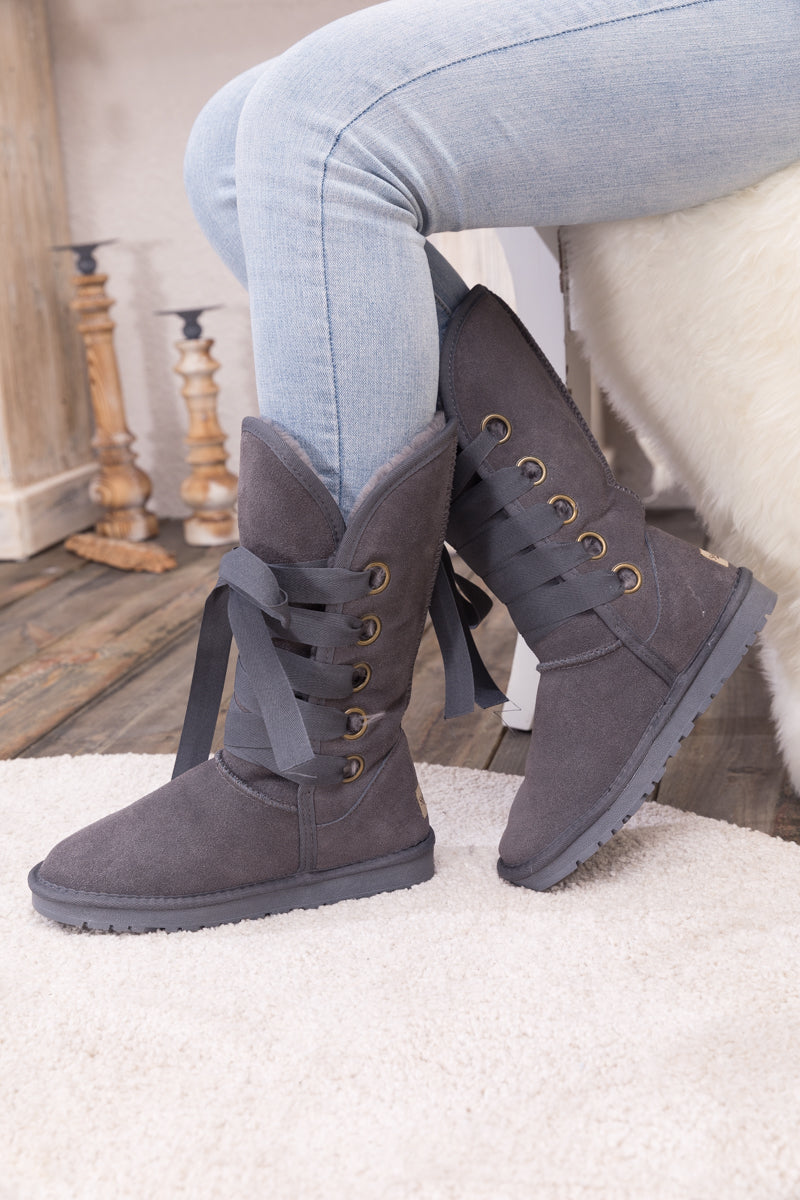 SMAIBULUN Ugg | Ribbon Lace-Up Faux Fur-lined Suede Boot - Charcoal