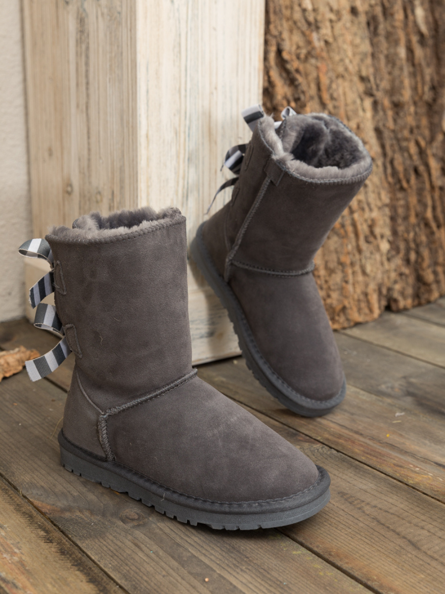 Smaibulun Ugg | Serenity Striped Bailey Bow Shearling Boots - Grey