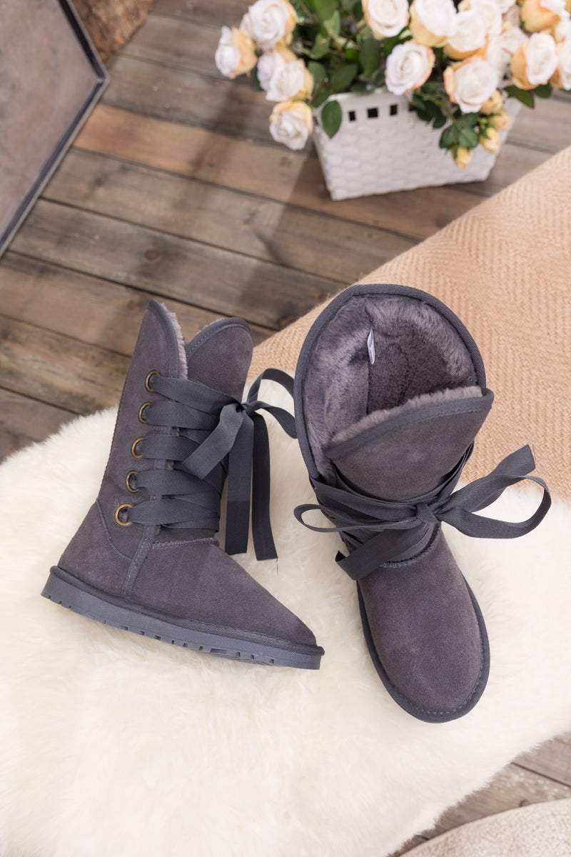 SMAIBULUN Ugg | Ribbon Lace-Up Faux Fur-lined Suede Boot - Charcoal