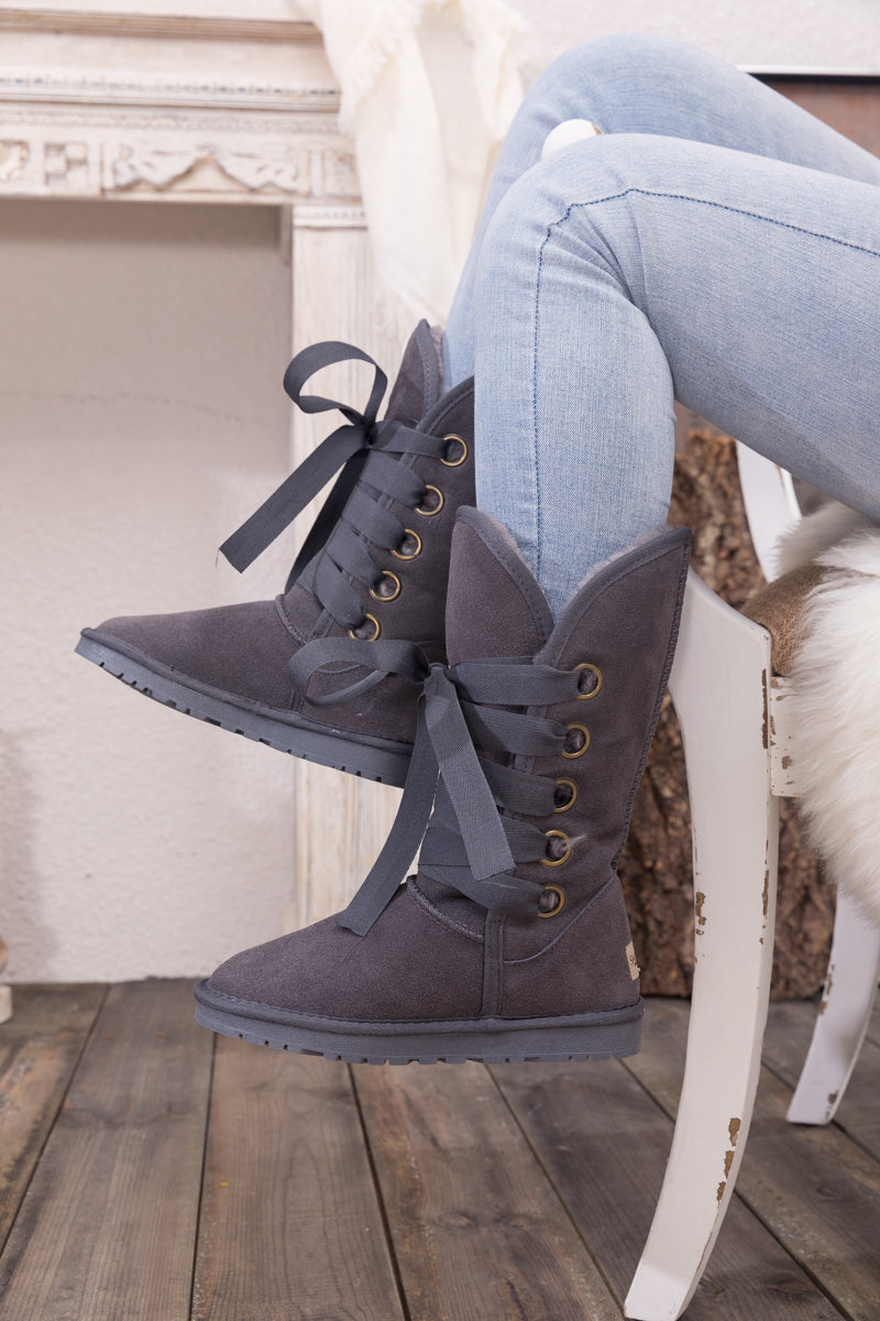 SMAIBULUN Ugg | Ribbon Lace-Up Faux Fur-lined Suede Boot - Charcoal