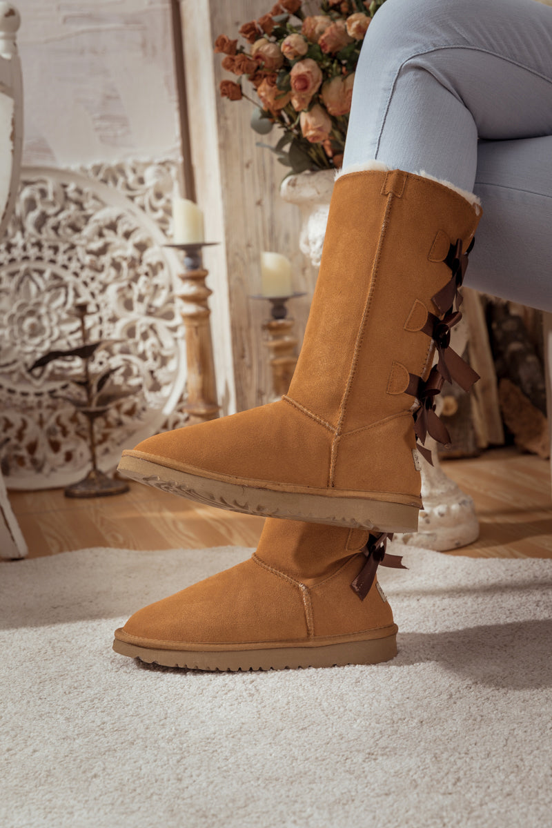 SMAIBULUN Ugg | Tri Ribbon Bow Suede Boots - Chestnut