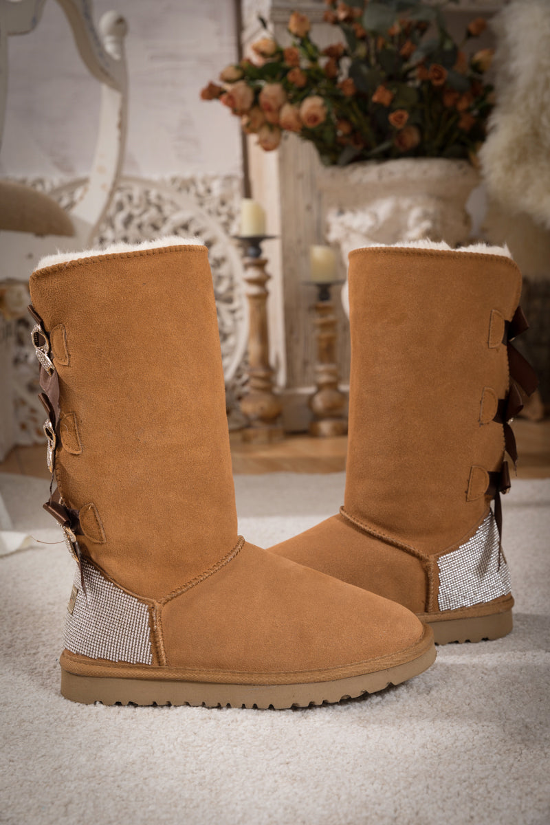 SMAIBULUN Ugg | Rhinestone Ribbon Tri-Tie Bow Suede Boots - Chestnut