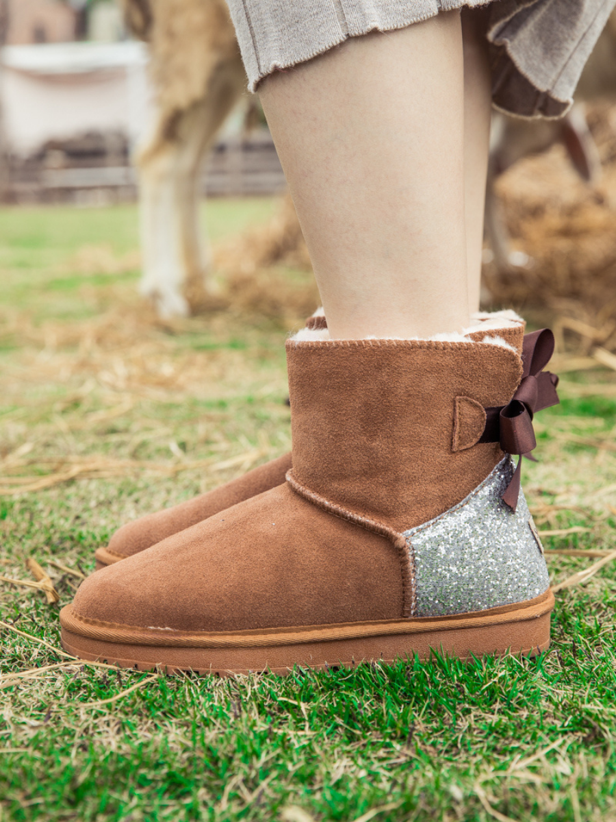 SMAIBULUN Ugg | Sequins Ballet Bow Mini Boots - Chestnut