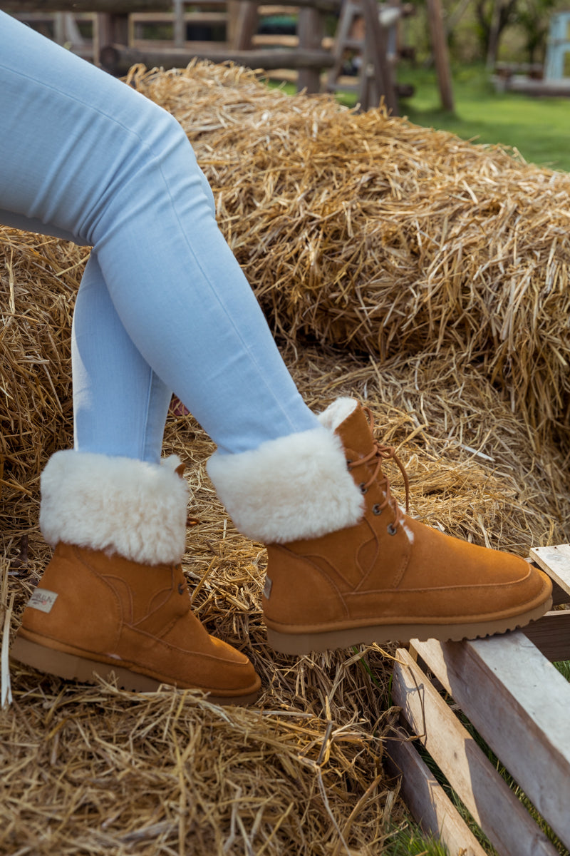 SMAIBULUN Ugg | WOOL LINED SUEDE TIE UP UGG BOOTS - CHESTNUT