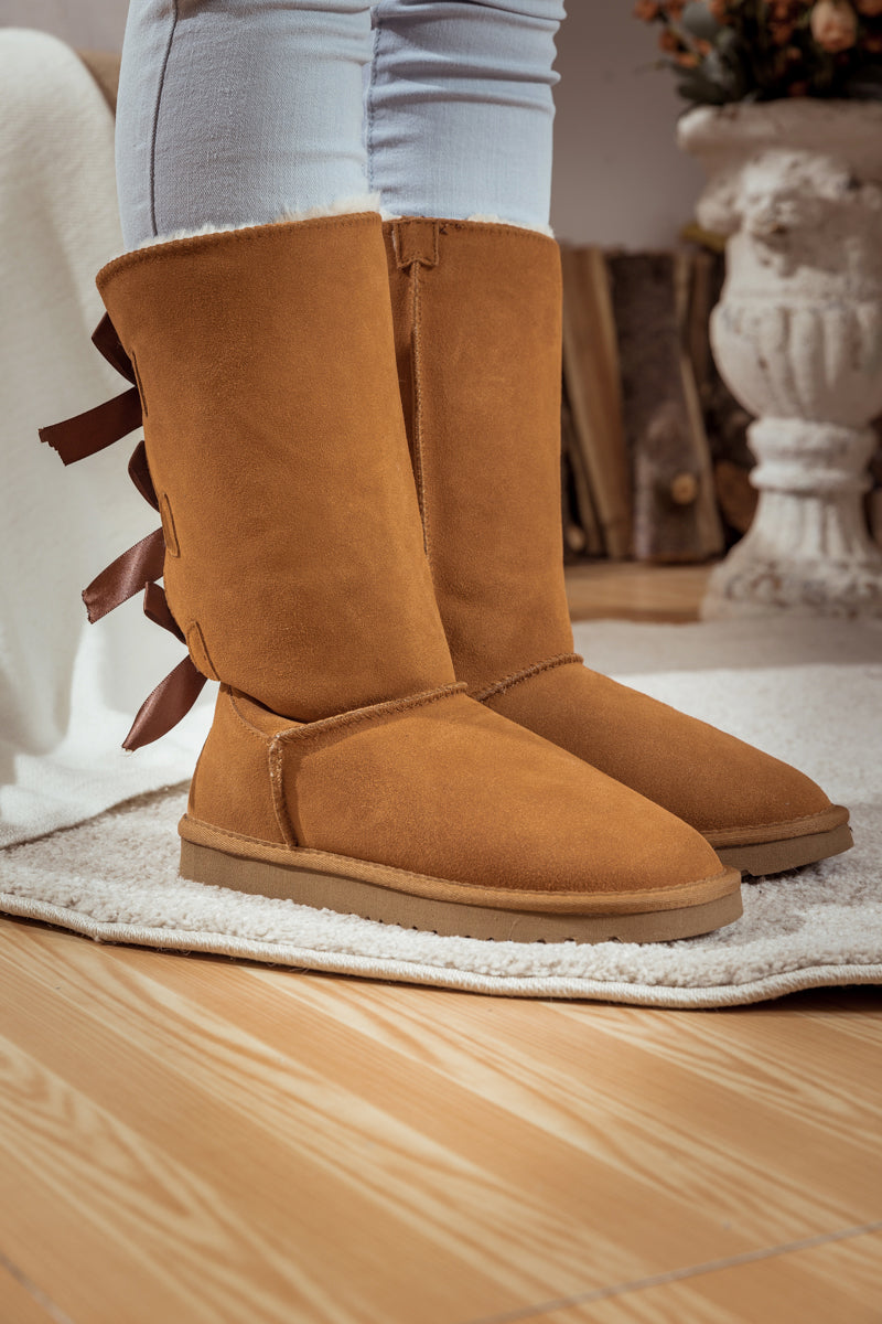 SMAIBULUN Ugg | Tri Ribbon Bow Suede Boots - Chestnut