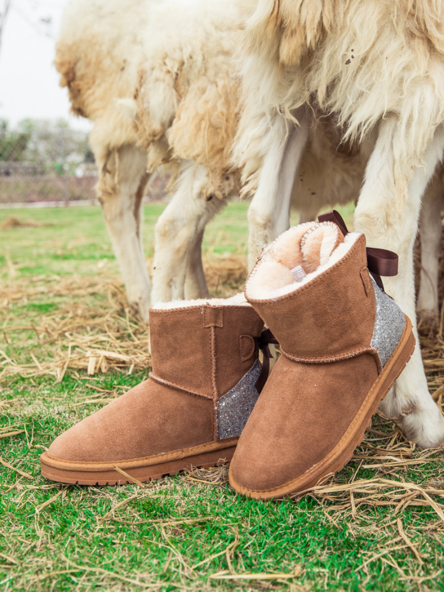 SMAIBULUN Ugg | Sequins Ballet Bow Mini Boots - Chestnut